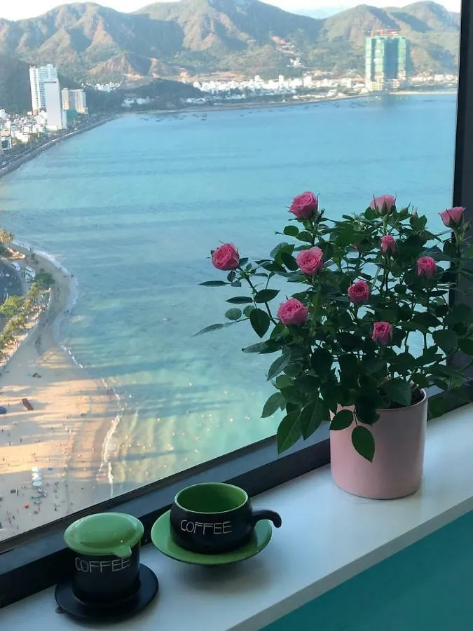 Iseaview Nha Trang Beach Apartment