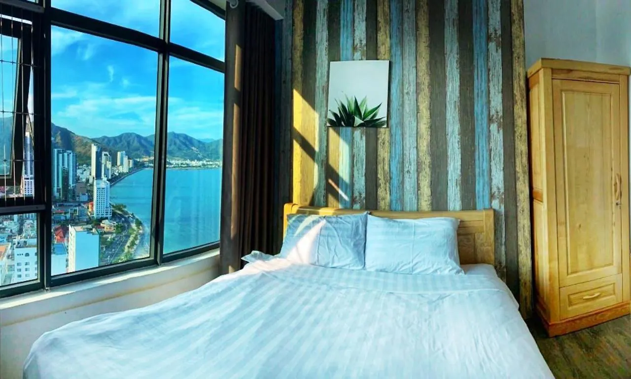 Iseaview Nha Trang Beach Apartment
