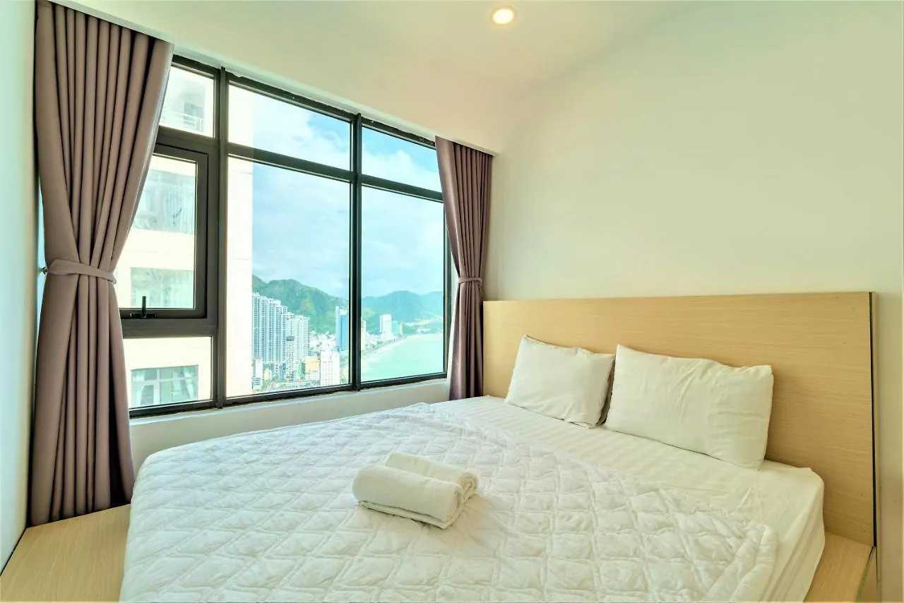 Iseaview Nha Trang Beach Apartment