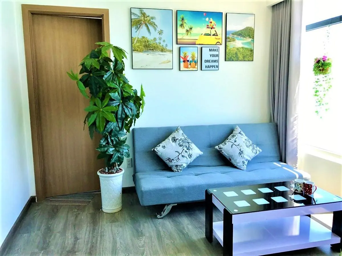 Iseaview Nha Trang Beach Apartment 0*,